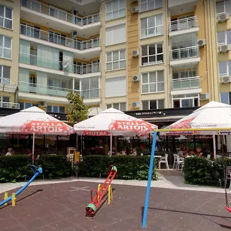 Bright For 5 Guests With Free Parking Burgaz